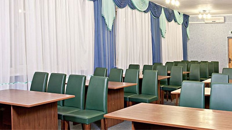 Kozatsky On Antonova Hotel Kiev Exterior foto